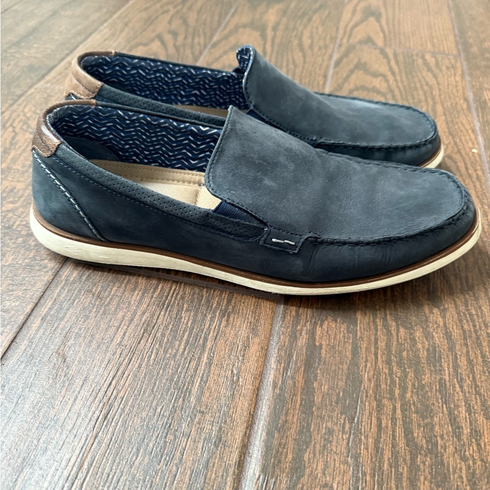 Men’s 11.5 Crown Vintage Bojan Navy slip on loafer shoes